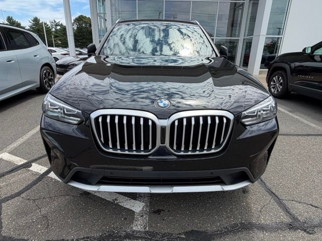 Used 2023 Black BMW xDrive30i image 2