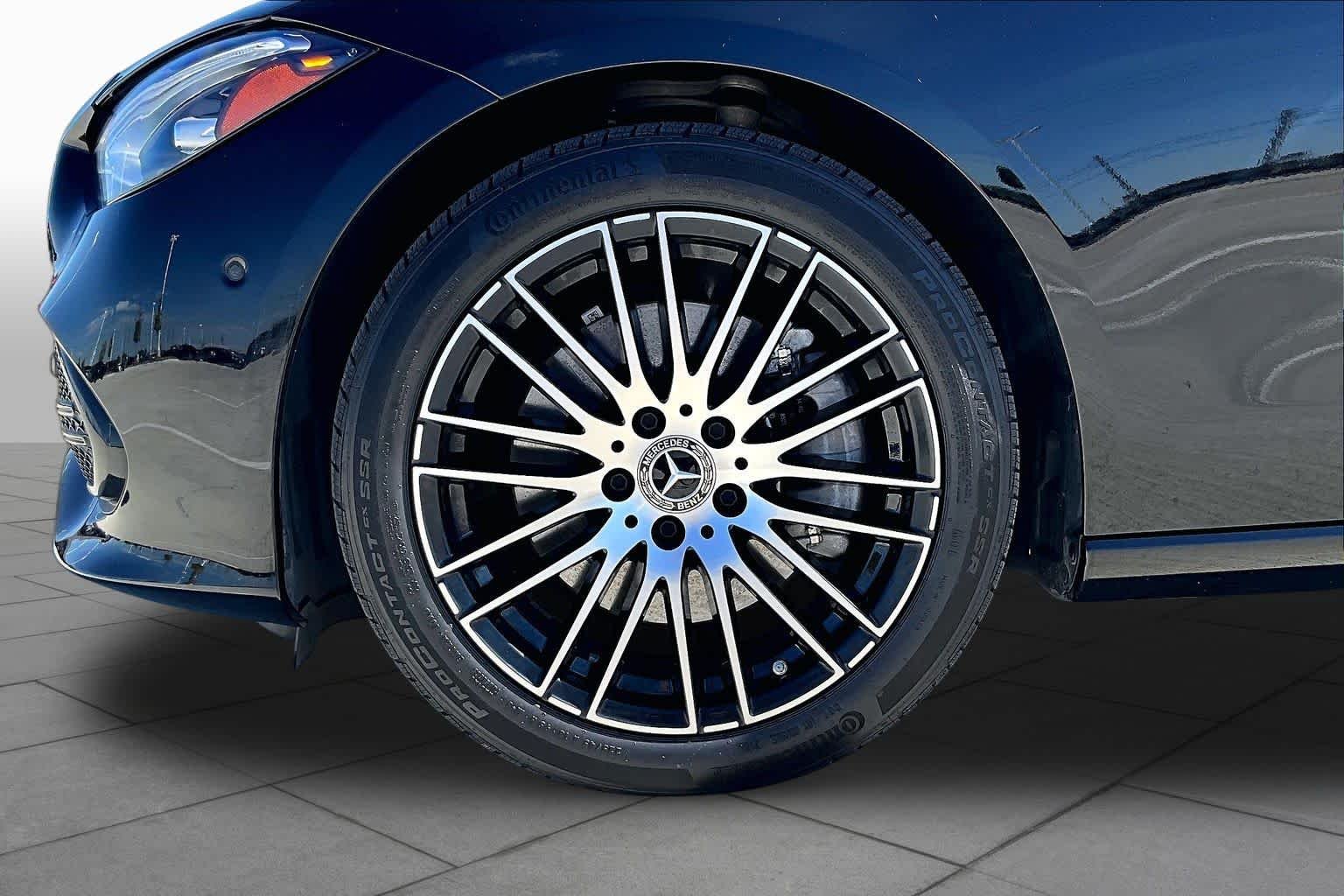 Used 2025 Black Mercedes-Benz C 300 image 10