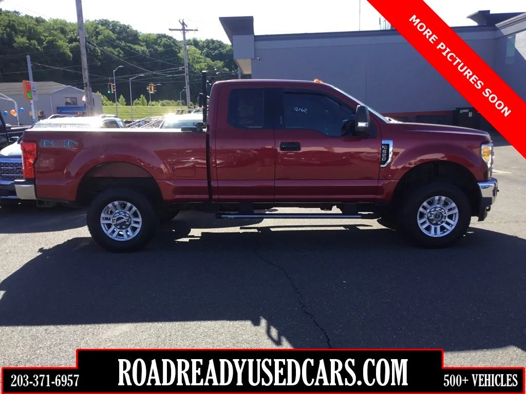 2017 Ford F-250 XLT 4x4 SuperCab 8' Box's photo