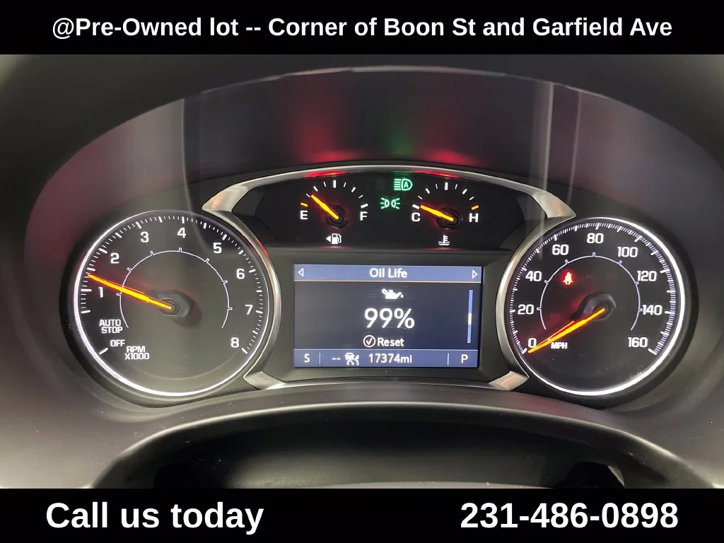 Used 2024 Black GMC SLT image 21