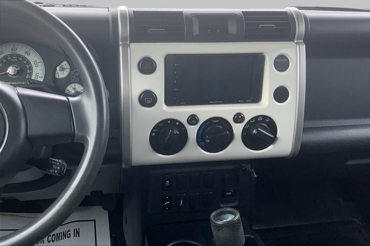 Pre-Owned 2010 Toyota FJ Cruiser
