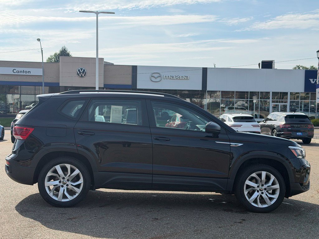 Certified Used 2023 Black Volkswagen 1.5T S image 5
