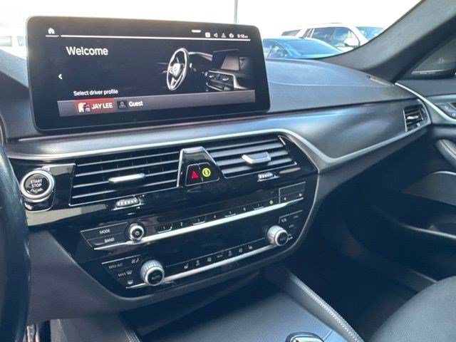 Used 2023 Skyscraper Gray Metallic BMW 540i image 14