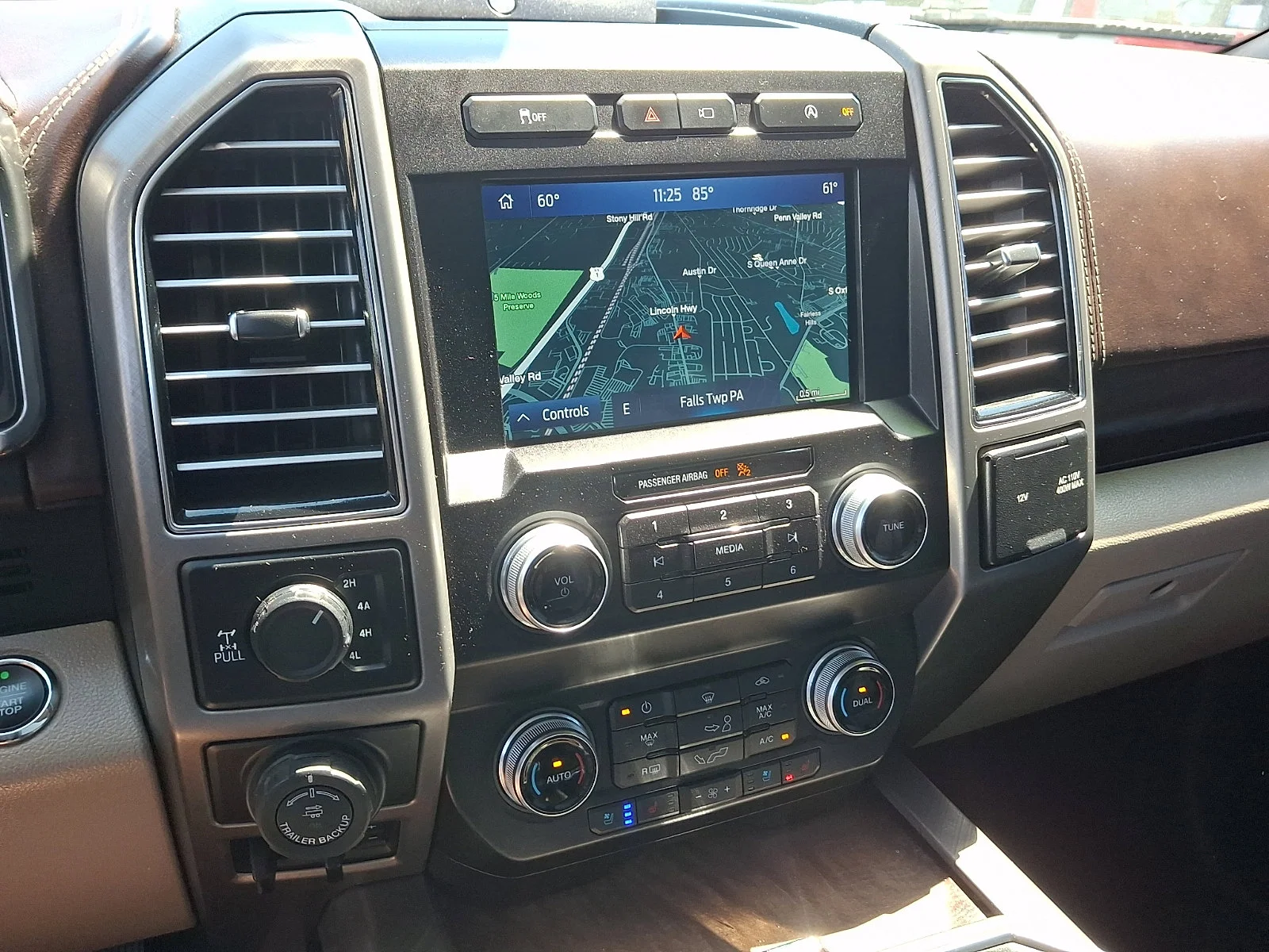 Used 2019 Agate Black Metallic   Um Ford Limited image 23