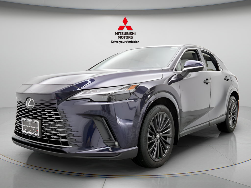 Used 2024 Mica Lexus 350 Premium image 2