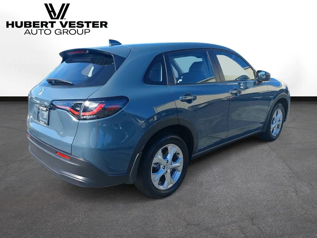 Used 2025  Honda LX image 7
