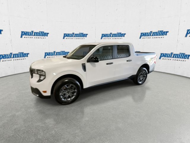 Used 2025 Oxford White Ford XLT image 5
