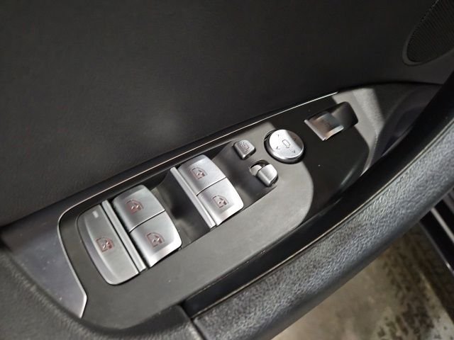Used 2021 Black BMW M40i image 19
