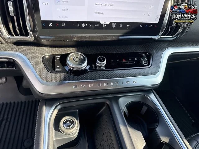 New 2025 Dark Matter Gray Metallic Ford Platinum® MAX image 18