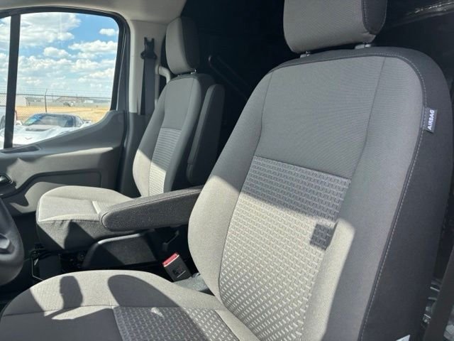 New 2026 Carbonized Gray Metallic Ford Cargo Van image 11