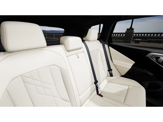 New 2026 Alpine White BMW 30 xDrive image 12