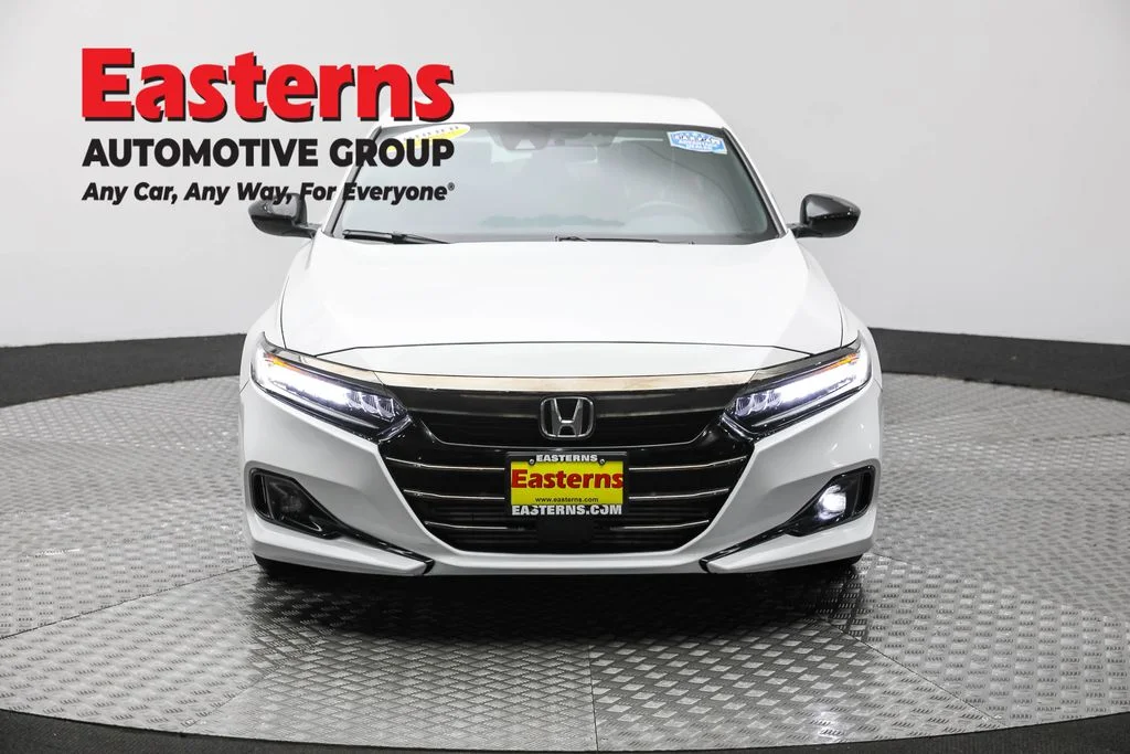 Used 2022 White Honda Sport image 2