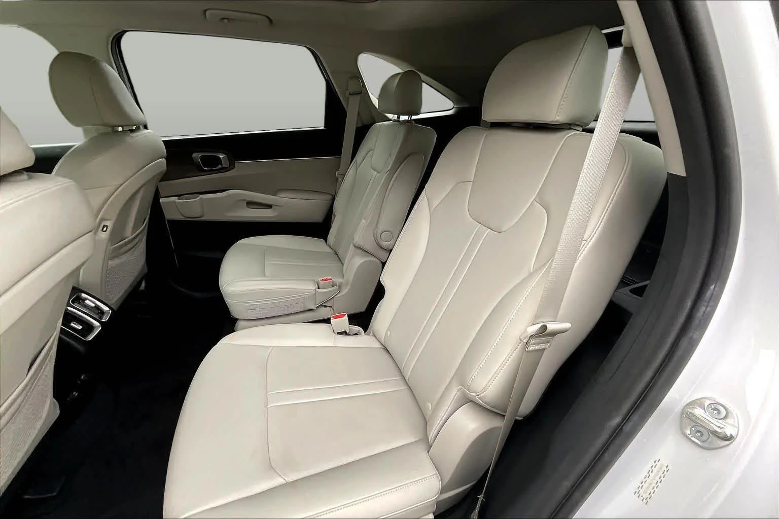 Used 2023 Glacial White Pearl Kia EX image 20