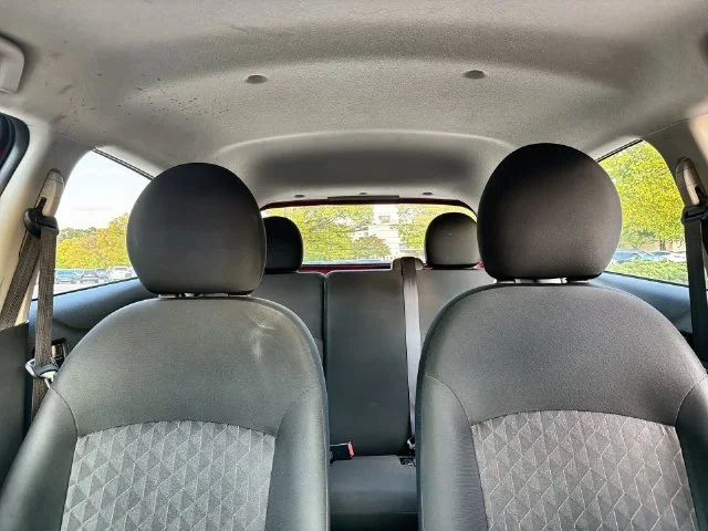 Used 2024  Mitsubishi  image 21
