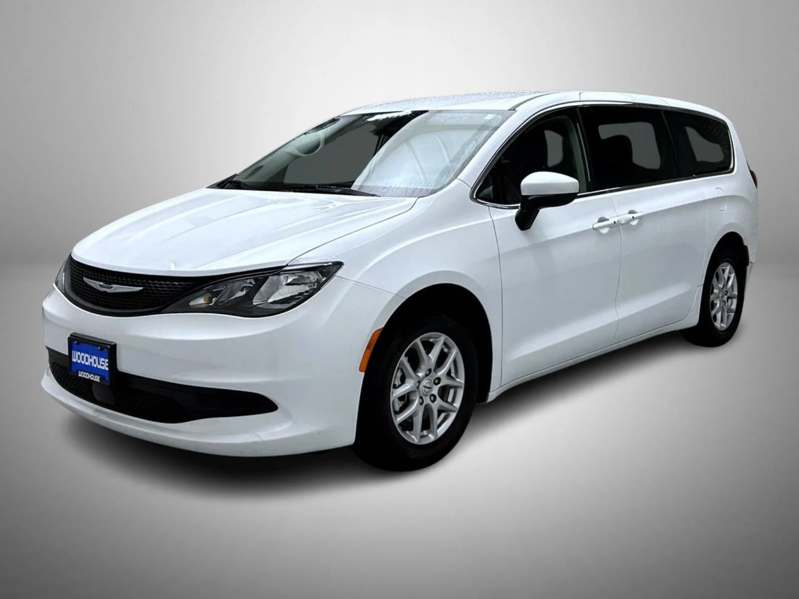 Used 2023 White Chrysler LX image 1
