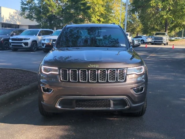 Used 2019 Gray Jeep Limited image 8