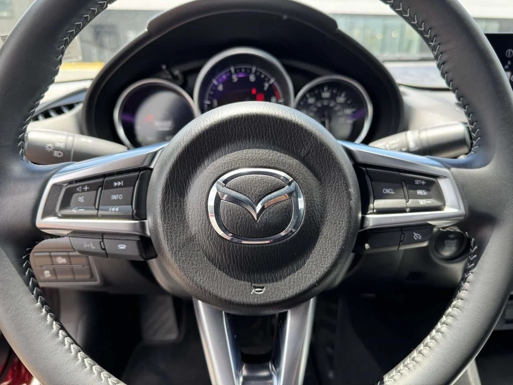 2025 Mazda MX-5 Miata Sport - Photo 21