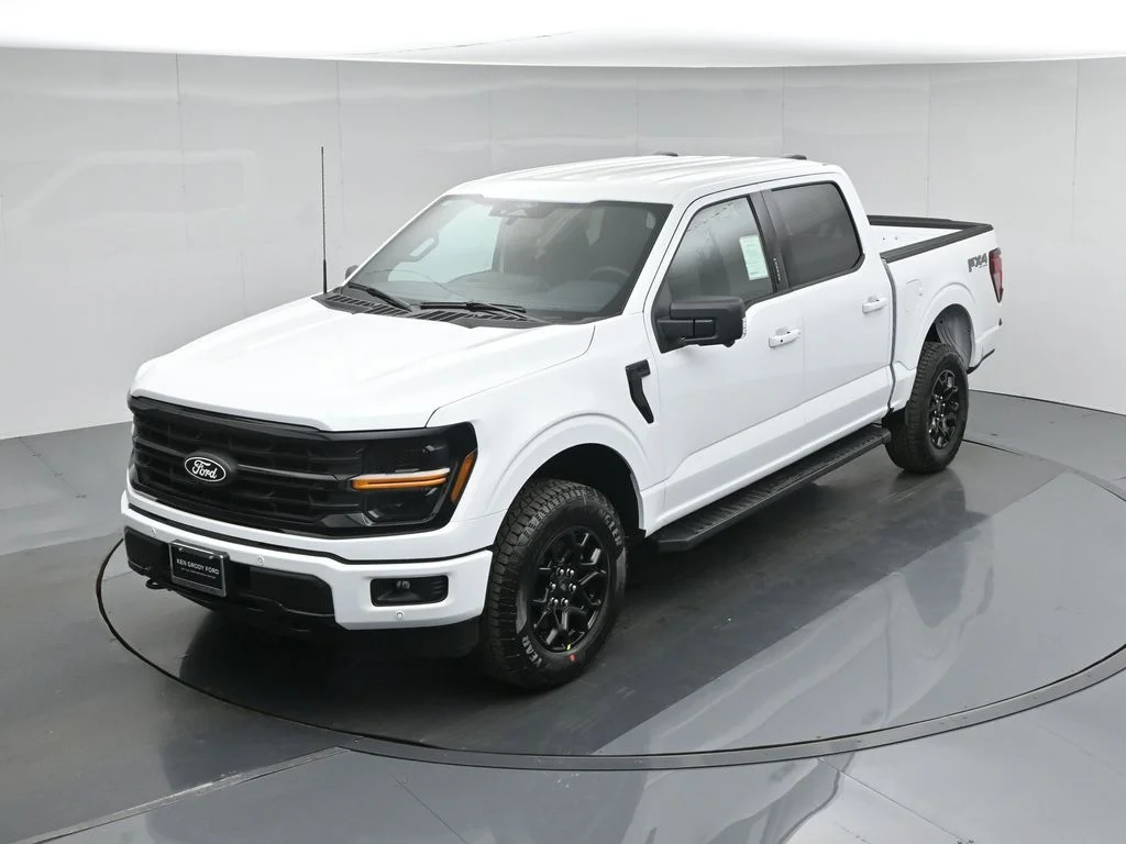 New 2026 Oxford White Ford XLT image 33