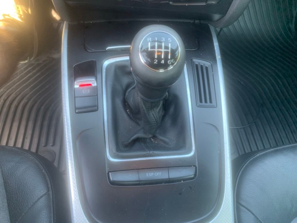 Used 2010 Silver Audi 2.0T Premium image 20
