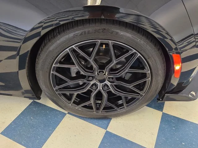 Used 2021 Black Chevrolet 2LT image 10