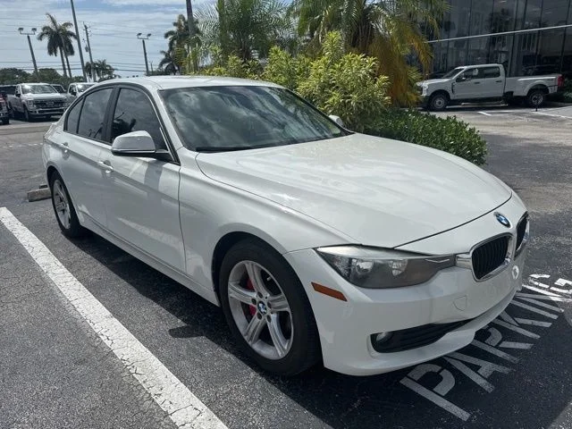 2015 BMW 3 Series 320i