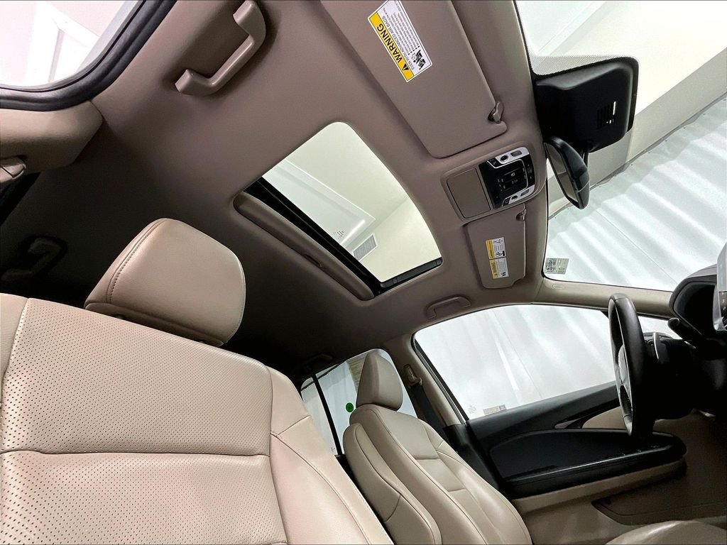 Used 2020 Gray Honda RTL-E image 22