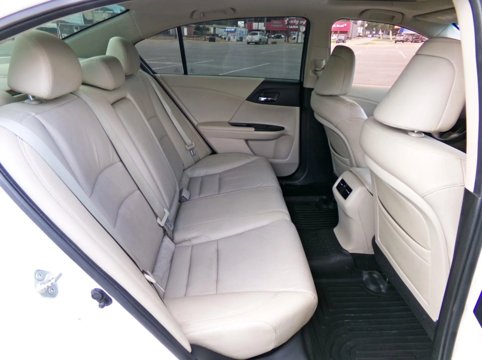 Used 2013 White Orchid Pearl Honda EX-L image 15
