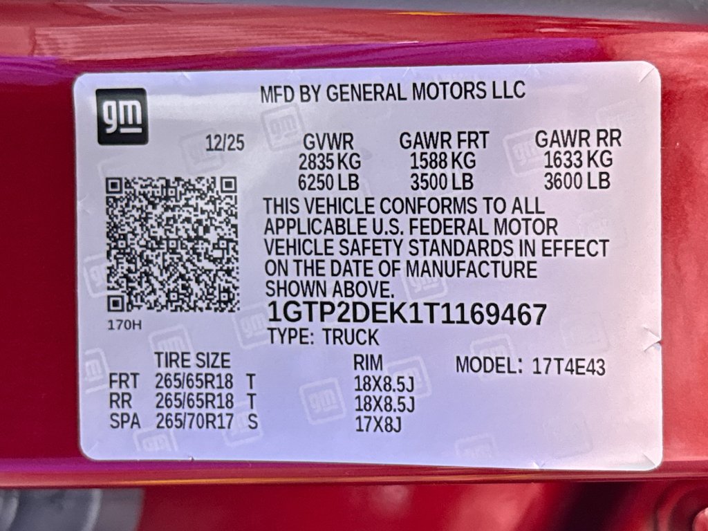Used 2026 Volcanic Red Tintcoat GMC 4WD AT4 image 30