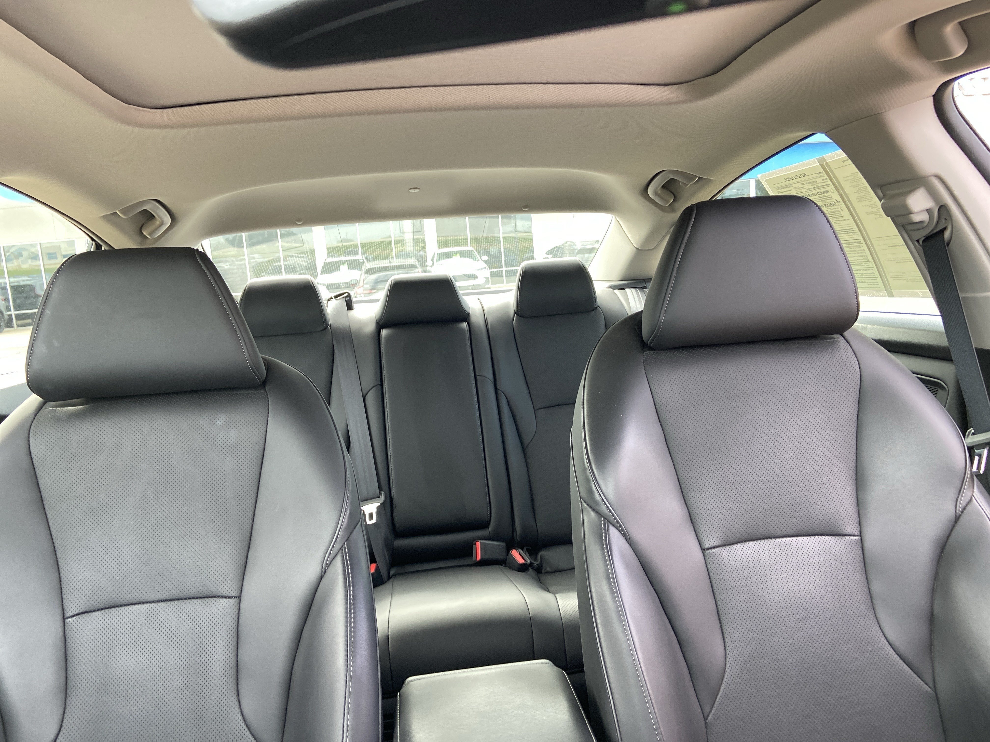 Used 2023 Urban Gray Pearl Honda Touring image 19