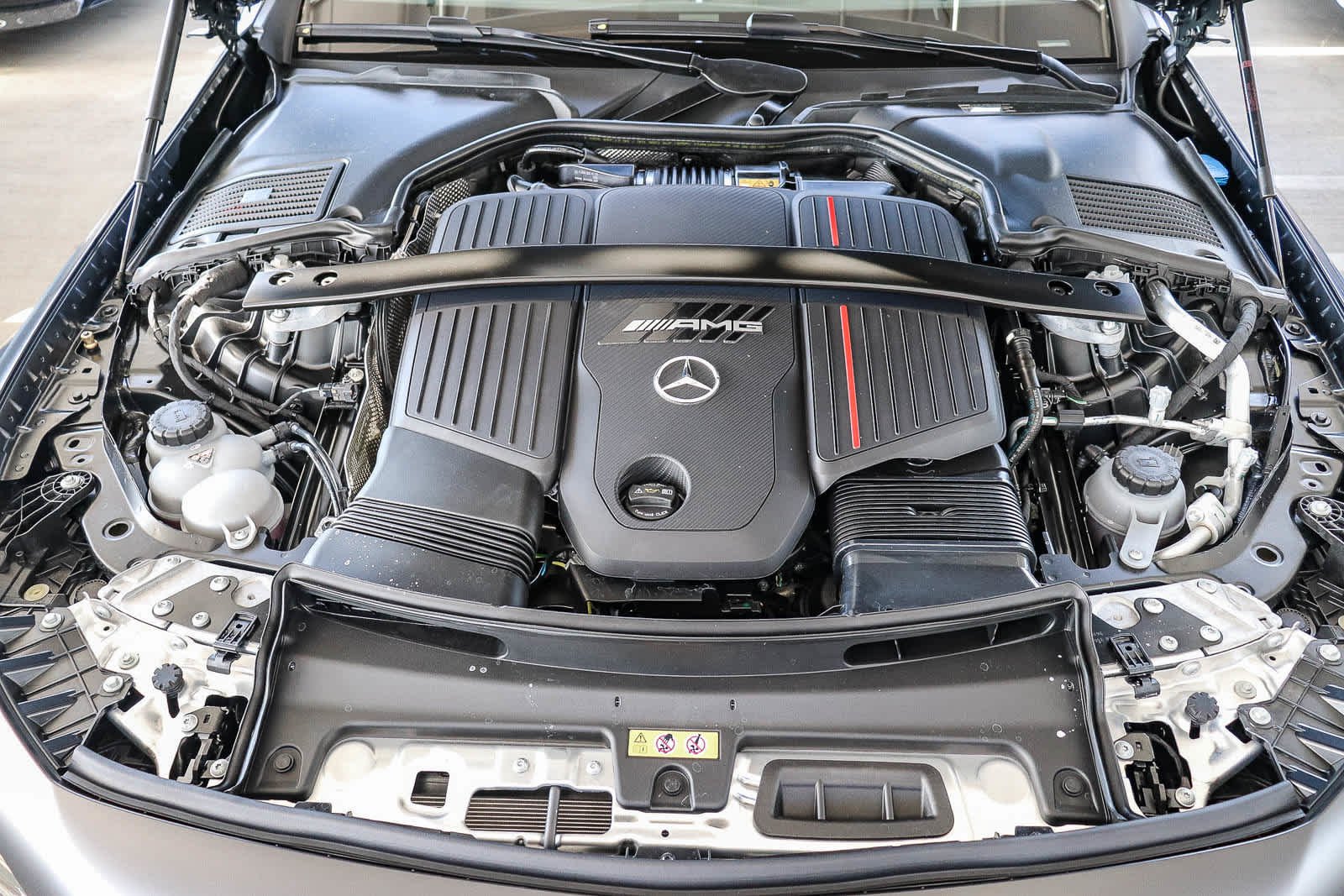 New 2027 MANUFAKTUR exclusive graphite grey magno Mercedes-Benz AMG® CLE 53 image 13