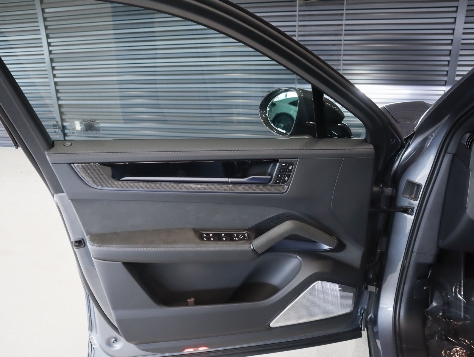 New 2026 Vanadium Grey Metallic Porsche Turbo GT image 26