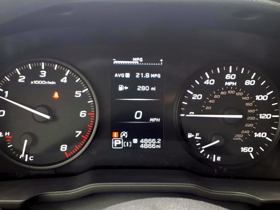 Used 2025 Crystal White Pearl Subaru Base image 25