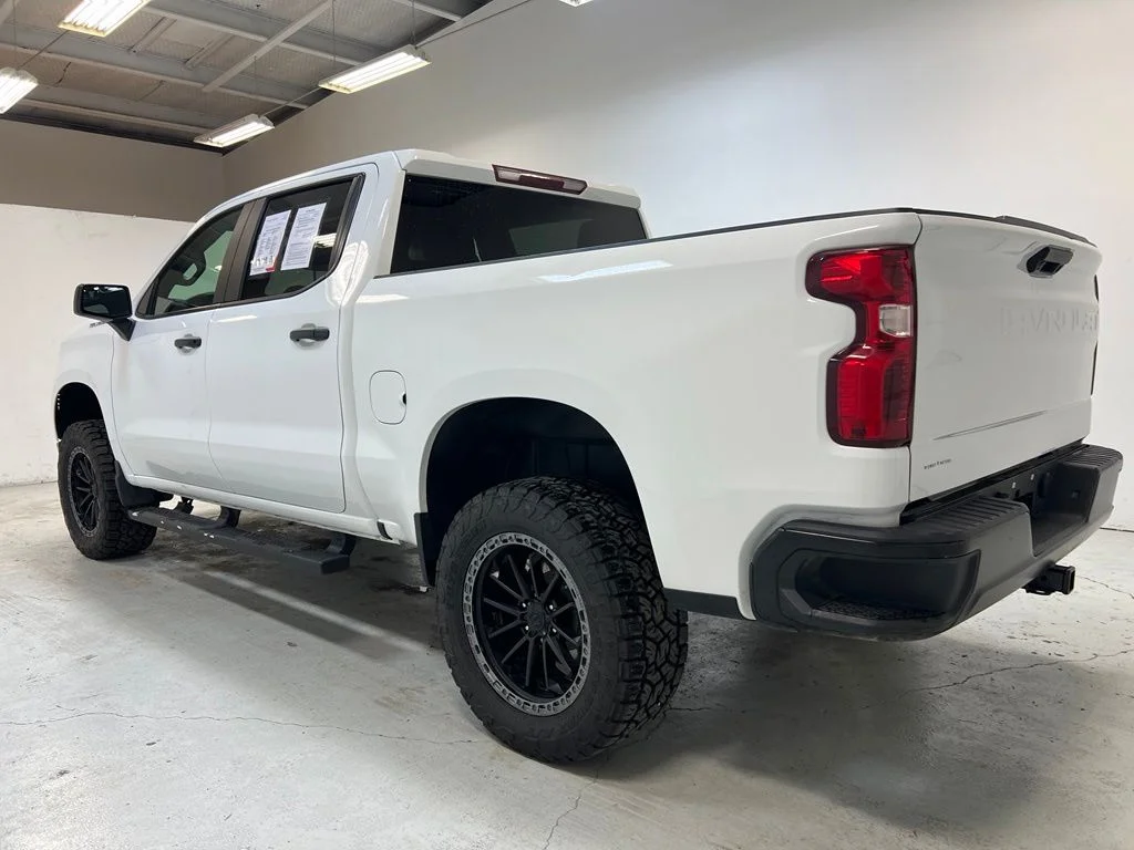 Used 2024 White Chevrolet WT image 11