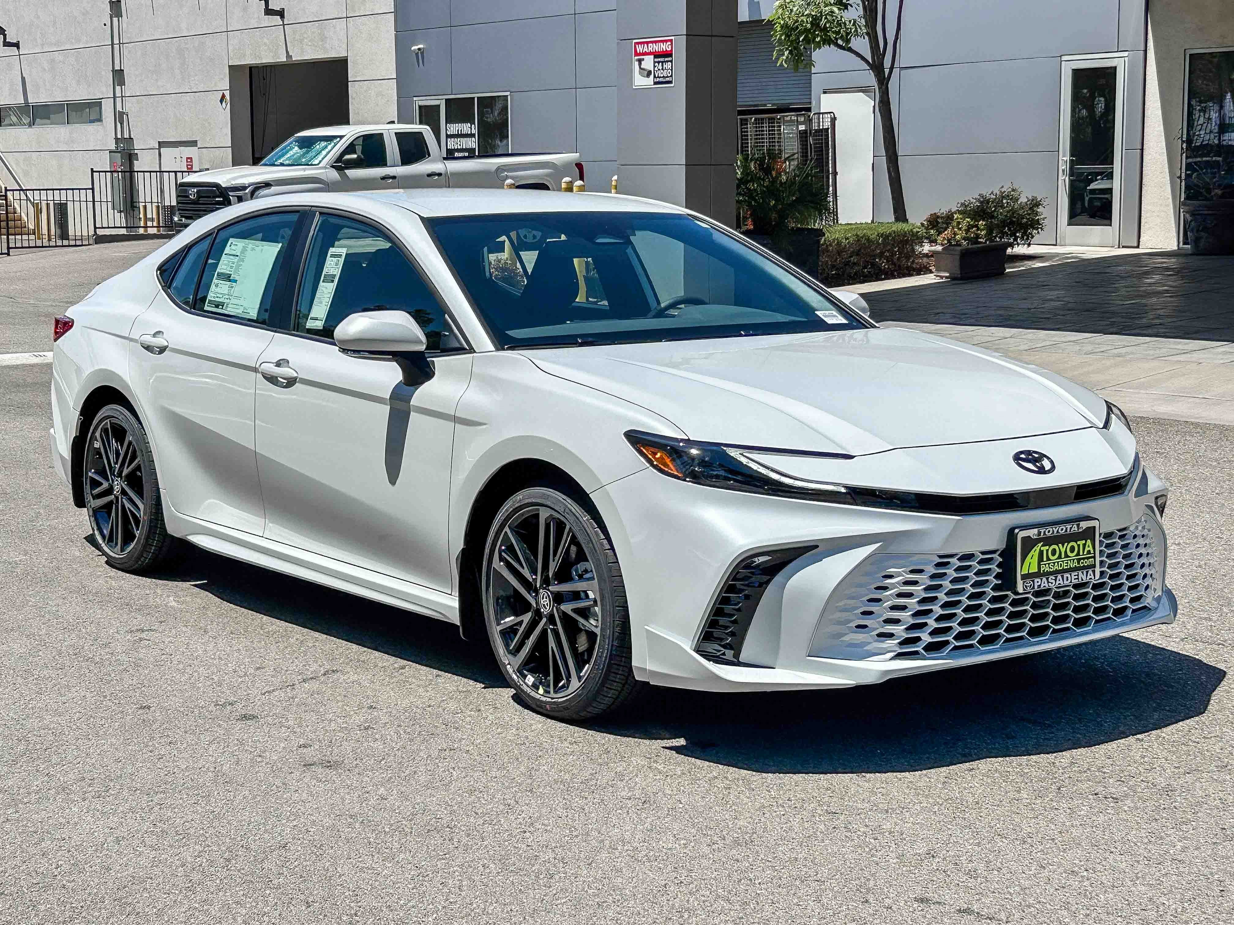 New 2026 WIND CHILL PRL Toyota XSE image 3