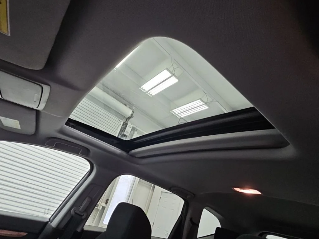 Used 2022 Gray Honda EX image 27