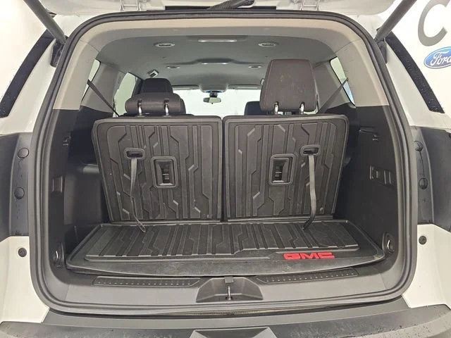 Used 2023 Summit White GMC SLE image 16