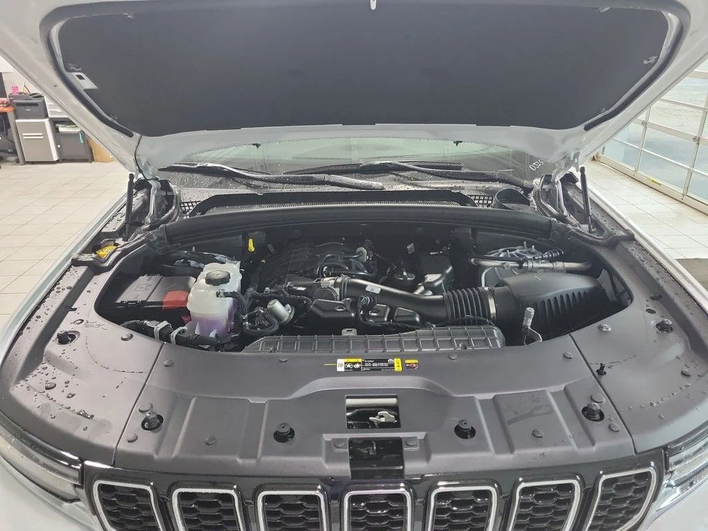 2025 Jeep Grand Cherokee Limited - Photo 32