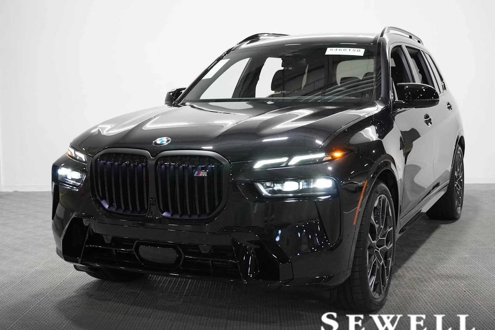 2027 BMW X7 M60i