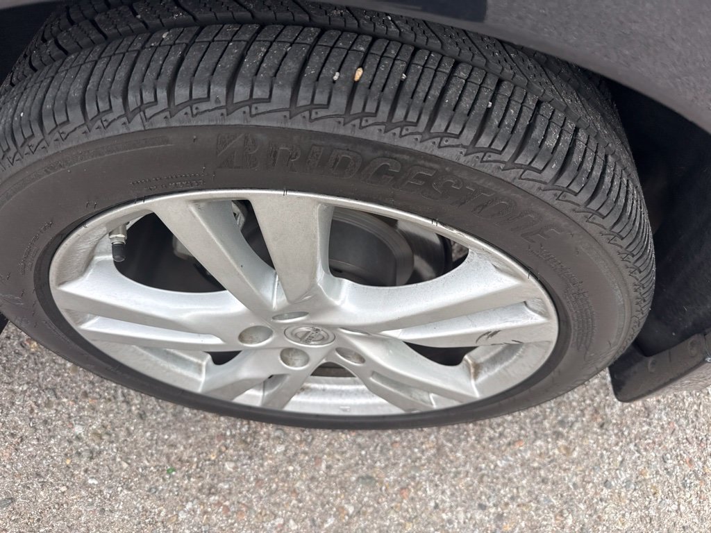 Used 2015 Blue Nissan 3.5 SL image 9