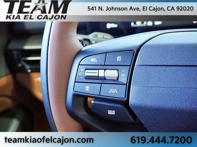 New 2026 White Kia X-Line image 43