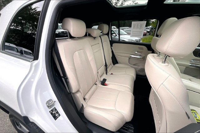 Used 2026 White Mercedes-Benz GLB 250 image 16