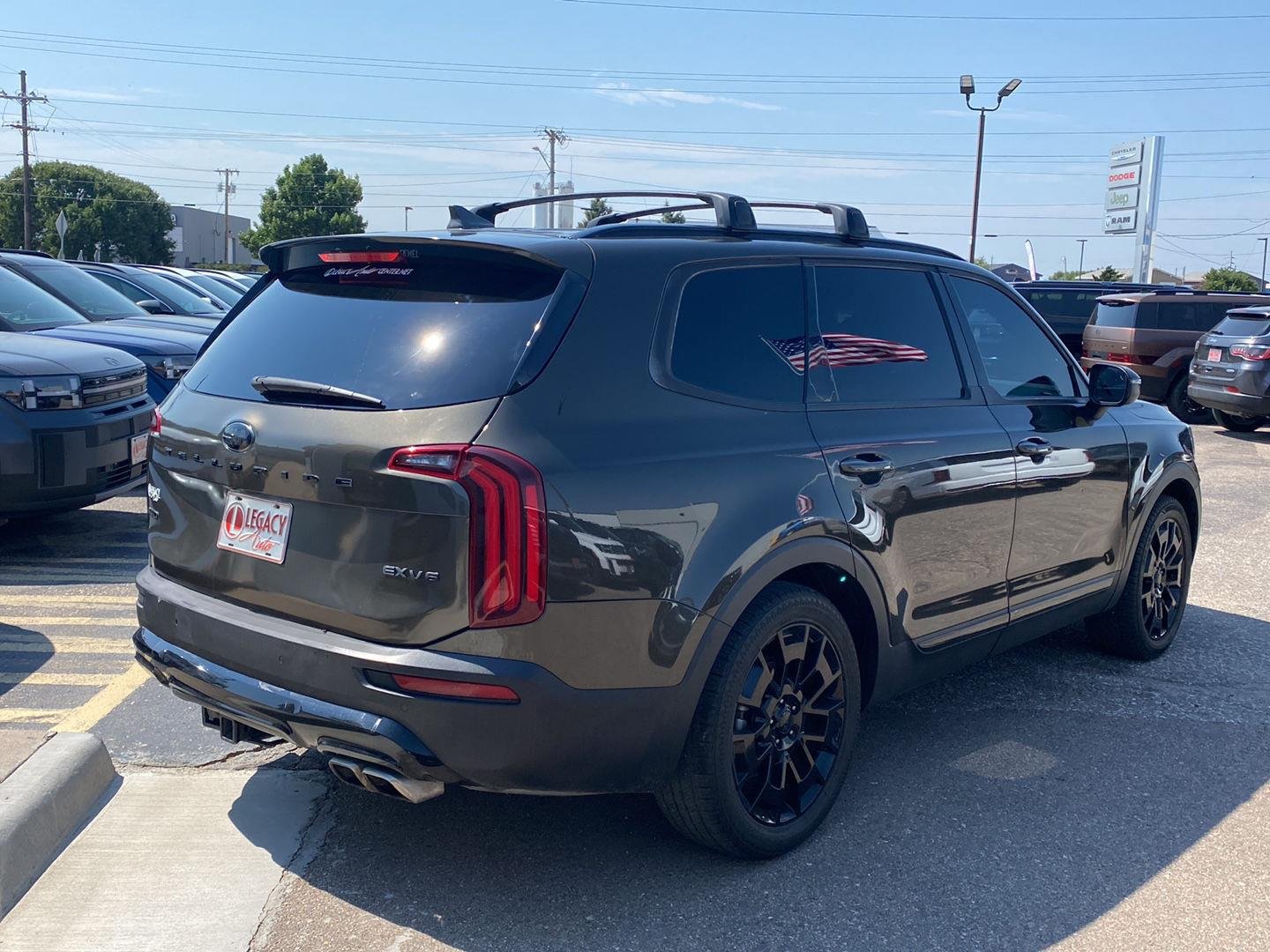 Used 2021 Dark Moss Kia EX image 5