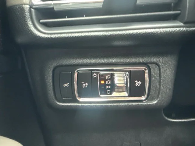 Used 2023 Black Lincoln Standard image 19