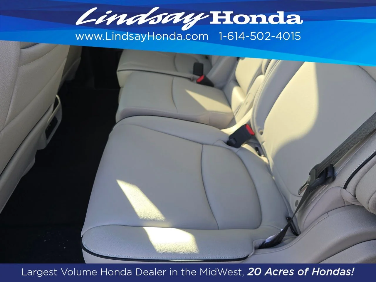 New 2026 Radiant Red Metallic II Honda Touring image 3