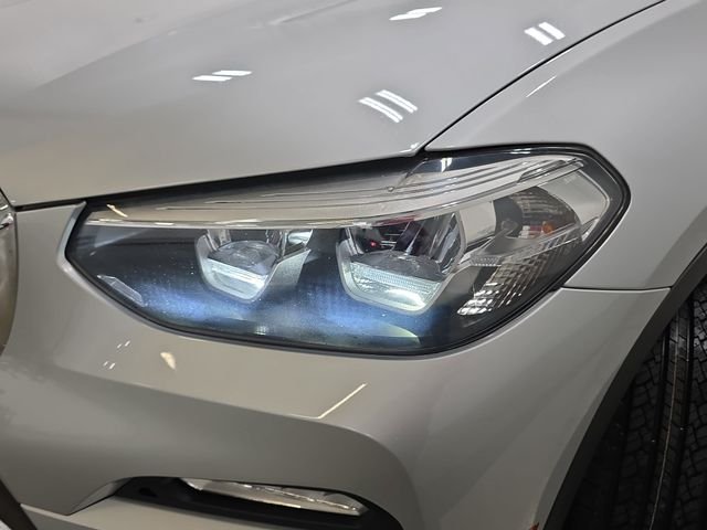 Used 2019 Silver BMW xDrive30i image 27