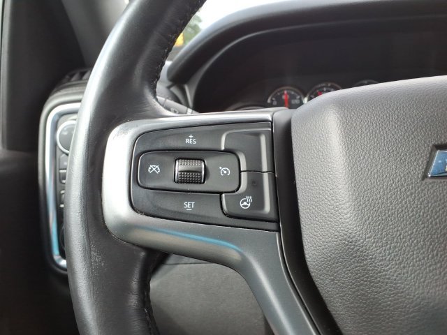 Used 2020 Gray Chevrolet LT image 24