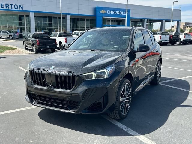 Used 2023 Black BMW xDrive28i image 12