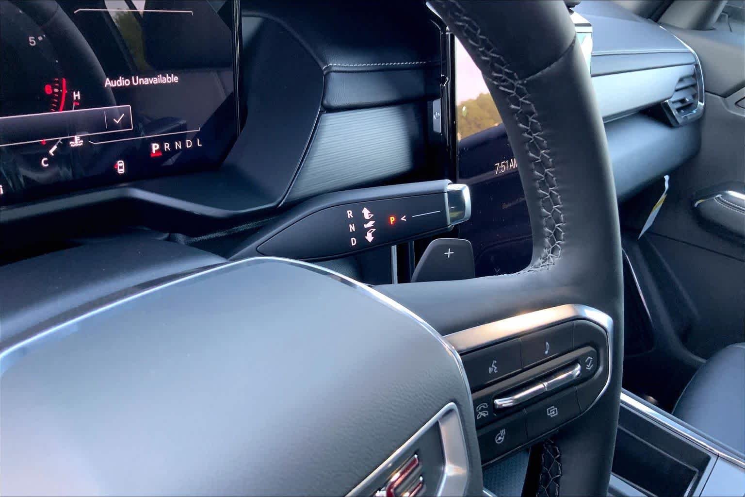 New 2027 Summit White GMC Elevation image 5