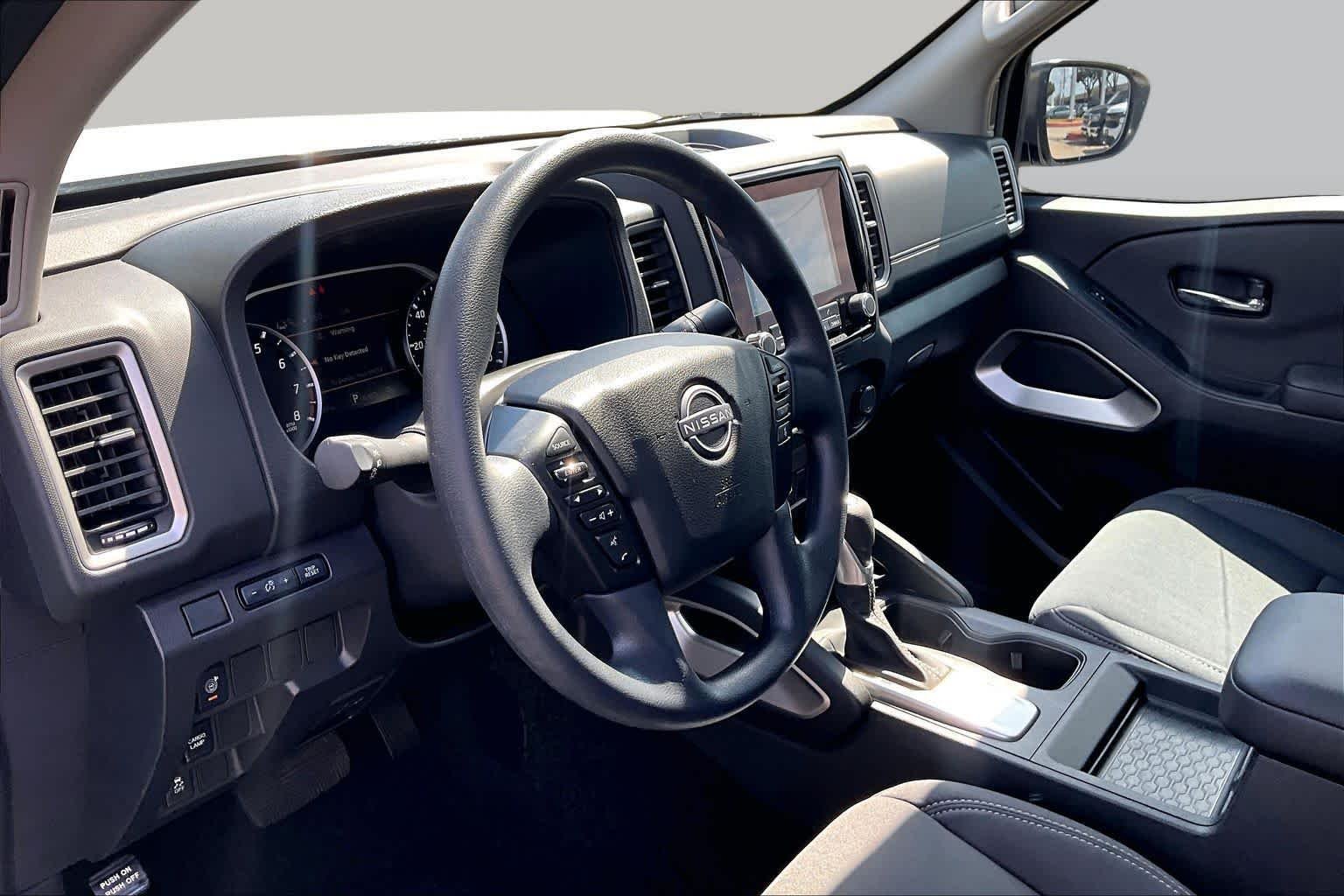 Used 2024 Glacier White Nissan SV image 16