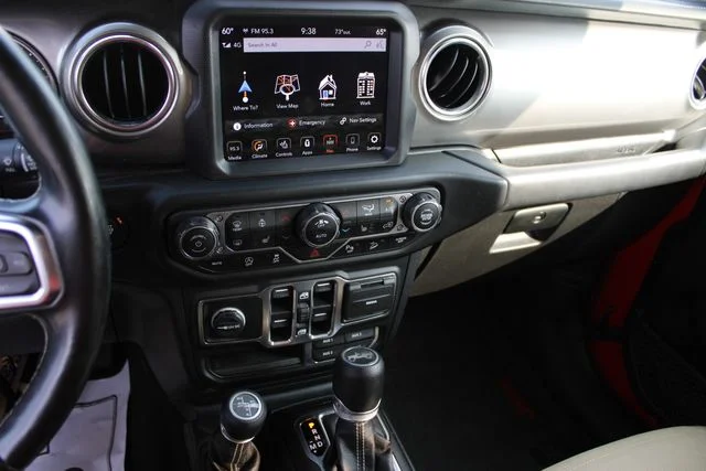 Used 2020 Red Jeep Unlimited Sahara image 13